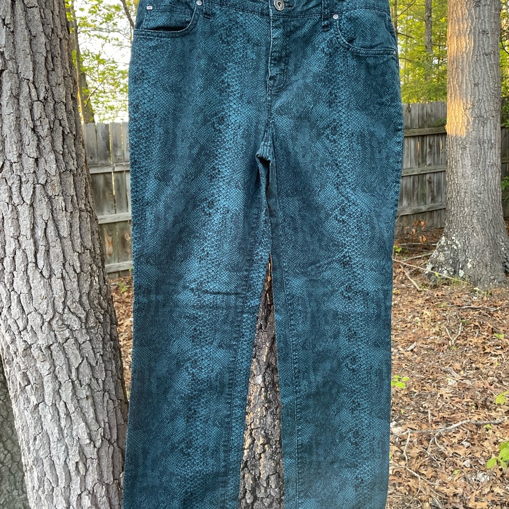 Women's Blue Snakeskin Patterned Jeans